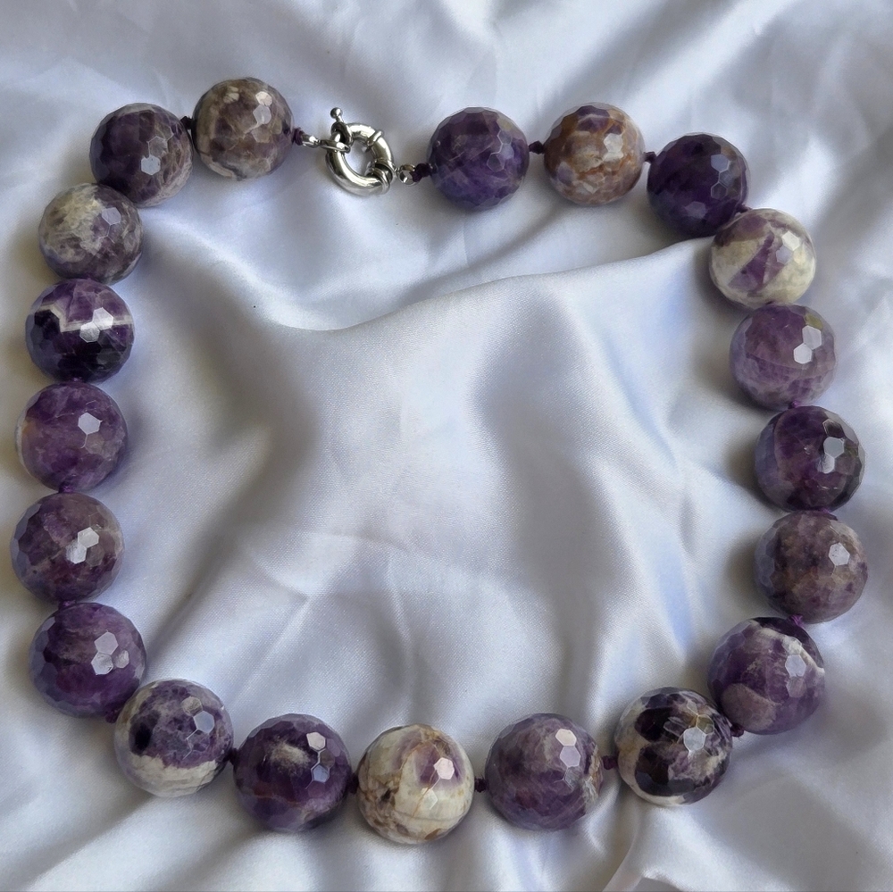 Chevron Amethyst Necklace - Picture 2 of 8